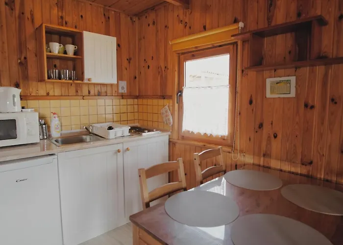 Letniskowe Sylwia 山林小屋